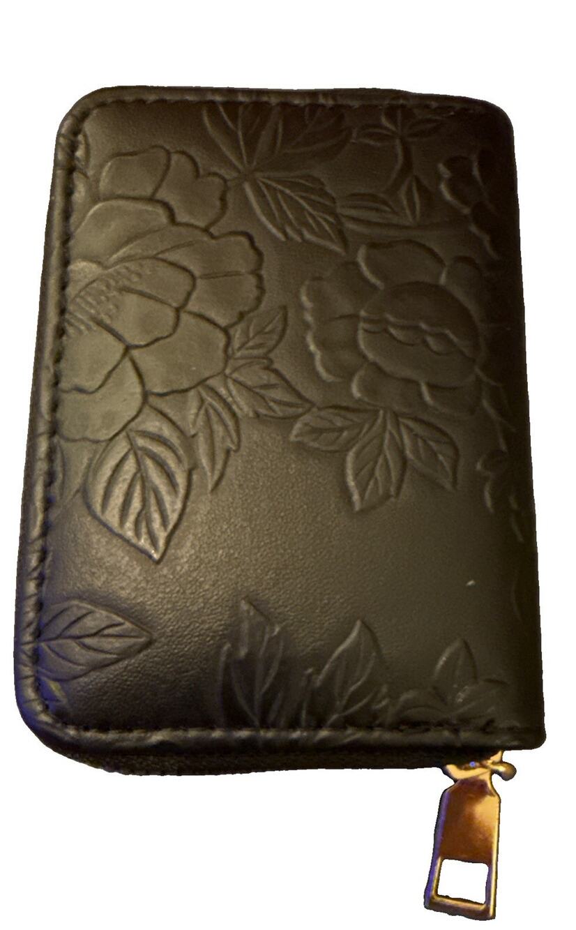 NWT Faux Leather Black Embossed Floral Women’s Zip Around Card Coin Cash Wallet